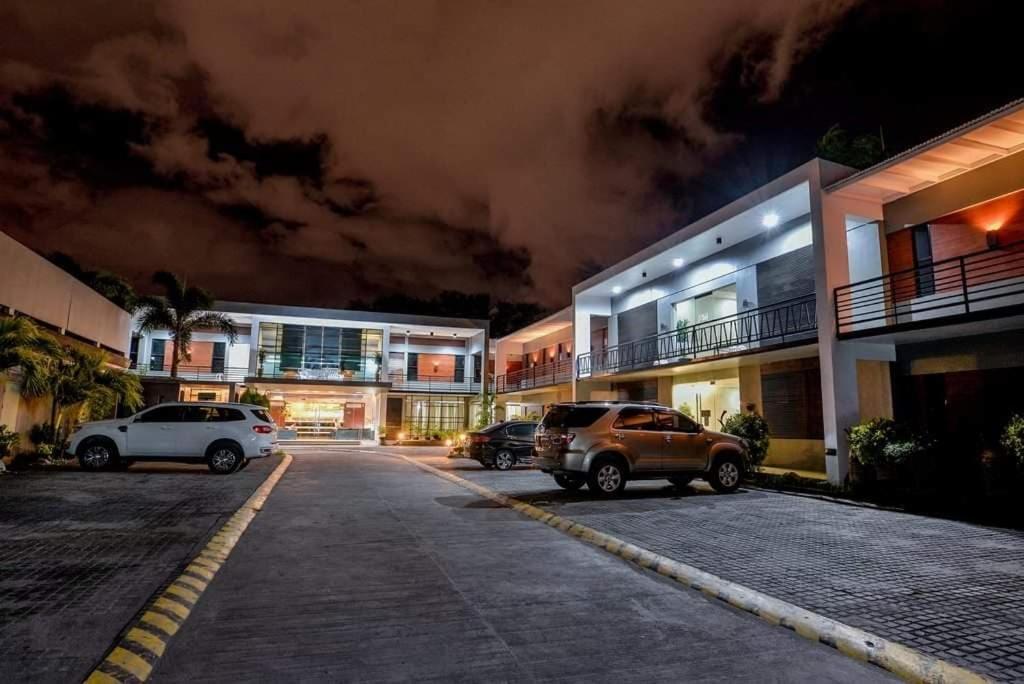 The Horizon Suites And Arcade General Santos City Zewnętrze zdjęcie